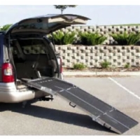 Rear Door Ramp: 8' x 27"